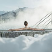 Skihotel - Sole-Outdoor-Pool - Schlosshotel Fiss