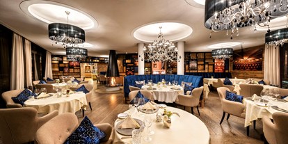Hotels an der Piste - Suite mit offenem Kamin - Lech - Panorama-Restaurant "Der Runde Saal" - Romantik Hotel Die Krone von Lech