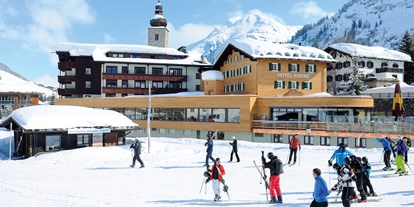 Hotels an der Piste - Skiservice: Skireparatur - Riezlern - Ski in - Ski out im Romantik Hotel Die Krone von Lech - Romantik Hotel Die Krone von Lech