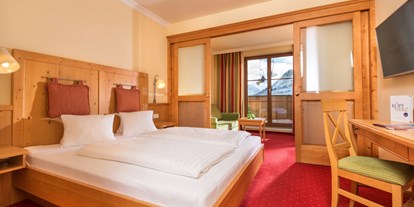 Hotels an der Piste - Skikurs direkt beim Hotel: für Kinder - Salzburg - Doppelzimmer comfort mit Balkon  - Berghotel Sonnhof