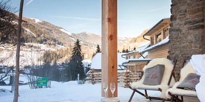 Hotels an der Piste - Skiraum: versperrbar - Kanzelhöhe - Private SPA mit beheizter Außenwanne auf der Terrasse - Trattlers Hof-Chalets