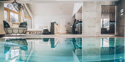 Hotels an der Piste - Hotel-Schwerpunkt: Skifahren & Wellness - Nauders - Infinity Pool - Elizabeth Arthotel