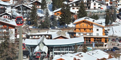 Hotels an der Piste - Skiraum: versperrbar - St.Kassian - Im Zentrum von Wolkenstein Gröden, direkt an der Sellaronda - Gasthaus Europa