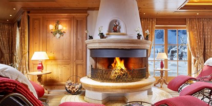 Hotels an der Piste - Hotel-Schwerpunkt: Skifahren & Wellness - Kühtai - Ruheraum mit offenem Kamin - Hotel Singer - Relais & Châteaux