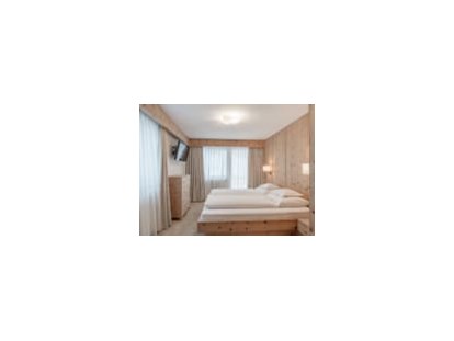 Hotels an der Piste - Suite mit offenem Kamin - Schnals - Zirbenholzstil - Hotel Gurglhof 4* Superior 