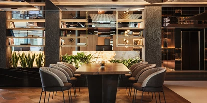 Hotels an der Piste - Skigebiet Gröden - NEW LOBBY / BAR & RECEPTION - Granvara Relais & SPA Hotel