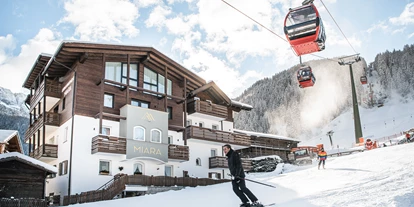 Hotels an der Piste - Skigebiet Gröden - Garni Hotel Miara, ski in & ski out - Garni Hotel Apartments Miara