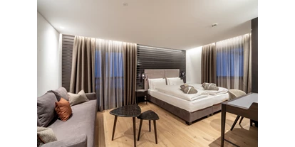 Hotels an der Piste - Skigebiet Gröden - Room superior - triple (with sofa bed) - Hotel Stella - My Dolomites Experience