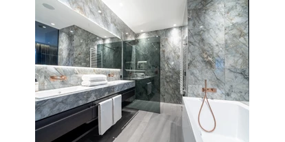 Hotels an der Piste - Skigebiet Gröden - Suite - bathroom - Hotel Stella - My Dolomites Experience