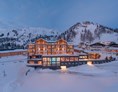 Skihotel: Hotelanlage - das Tauernherz