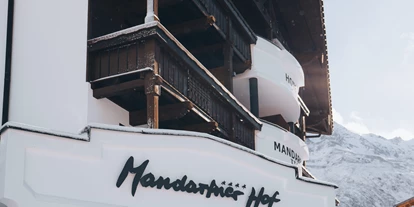 Hotels an der Piste - Skigebiet Pitztaler Gletscher und Rifflsee - Ansicht vom Mandarfner Hof im WInter - Boutique Hotel Mandarfner Hof