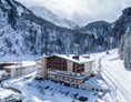 Skihotel: Außenansicht Winter - Vorderseite - Hotel Der Rindererhof