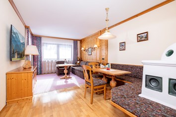 Skihotel: Wohnbereich Alpen Suite 50m² - Hotel Der Rindererhof