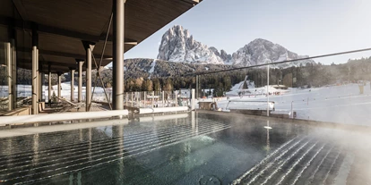 Hotels an der Piste - Skigebiet Gröden - Sky Pool - 36° - Cendevaves Alpine Silence Hotel