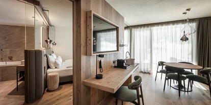 Hotels an der Piste - Skigebiet Gröden - Two Room Suite Sas da Duman - Cendevaves Alpine Silence Hotel
