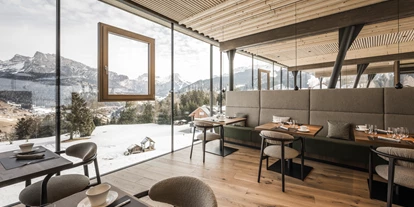 Hotels an der Piste - Skigebiet Gröden - Panorama - Frühstückslounge - Cendevaves Alpine Silence Hotel