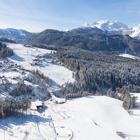 Skihotel: Donnerkogelbahn / Skischulübungsgelände / Salzburger Dolomitenhof an der Astauwinkelbahn / Tennengebierge
 - Landhotel Salzburger Dolomitenhof