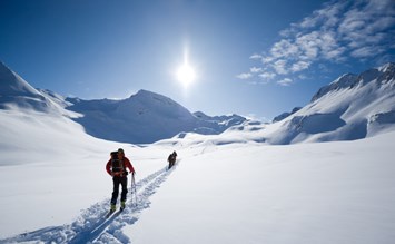 10 Tipps zum sicheren Skitourengehen im alpinen Gelände - pistenhotels.info