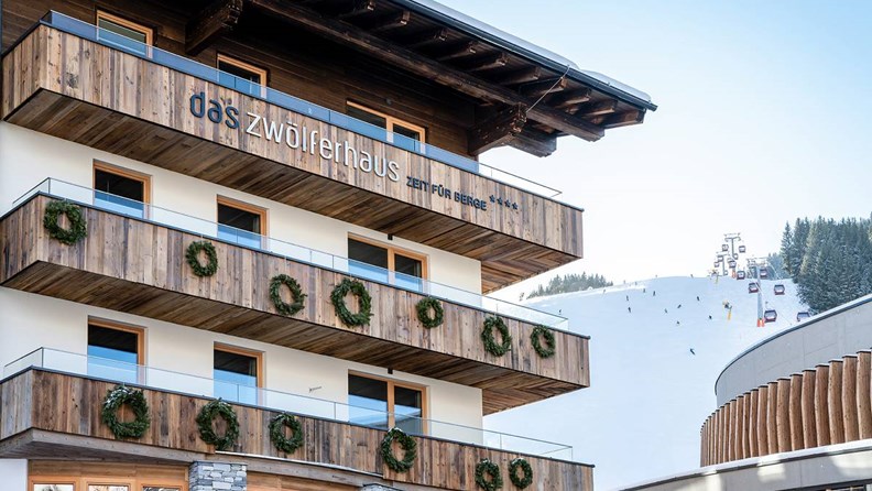 Skiurlaub direkt an der Piste … im Hotel Das Zwölferhaus in Hinterglemm - pistenhotels.info