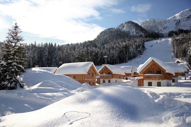 AlpenParks Hagan Lodge Altaussee im Winter