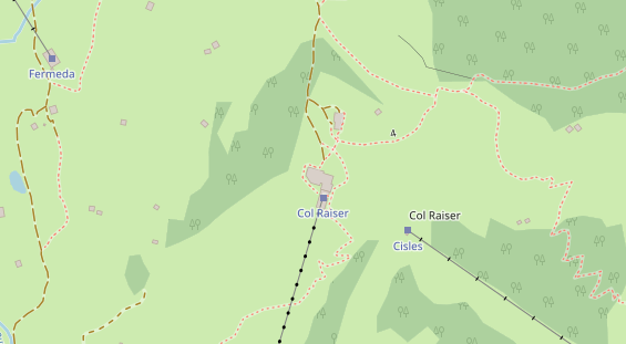 Pistenhotel auf Satellitenbild