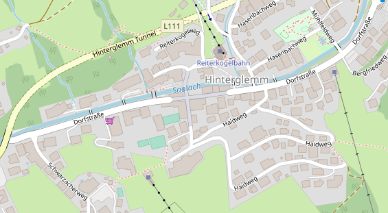 Pistenhotel auf Satellitenbild