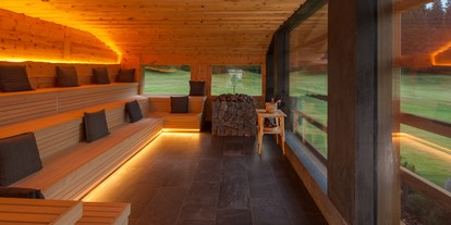 Hotels an der Piste - Sauna - Südtirol - Panoramasauna - Dolomites Living Hotel Tirler