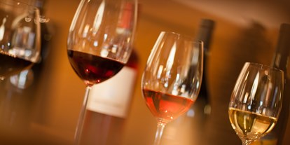 Hotels an der Piste - Preisniveau: günstig - Trentino-Südtirol - Weinverkostung - Wohlfühlhotel Falzeben