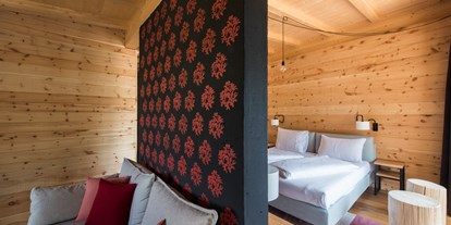 Hotels an der Piste - Verpflegung: Frühstück - Südtirol - Zirbensuite Top - Berghotel Sexten Dolomiten