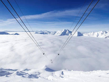 Hotels an der Piste - Skiservice: Skireparatur - Müstair - Schnalstaler Gletscherbahn - Glacier Hotel Grawand