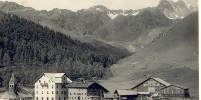 Hotels an der Piste - Skiservice: Skireparatur - Müstair - Kurzras früher - Piccolo Hotel Gurschler