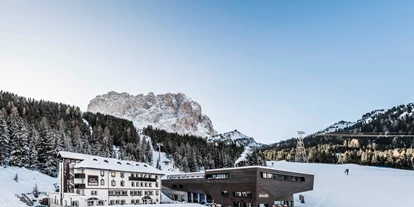 Hotels an der Piste - Parkplatz: gebührenpflichtig beim Hotel - Wolkenstein/Gröden Südtirol - Hotel Sella - Hotel Sella Family Bike