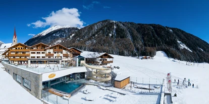 Hotels an der Piste - Skikurs direkt beim Hotel: für Erwachsene - Reischach (Trentino-Südtirol) - Direkter Zugang vom Hotel zum Skigebiet Gitschberg-Jochtal mit 55 Pistenkilometern.
Einfache Erreichbarkeit (12 km von Autobahnausfahrt Brixen/Pustertal - Familienhotel Huber