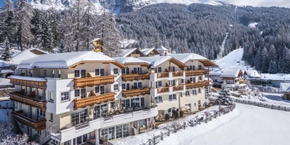 Hotels an der Piste - Parkplatz: kostenlos beim Hotel - Wolkenstein/Gröden Südtirol - Hotel Maria