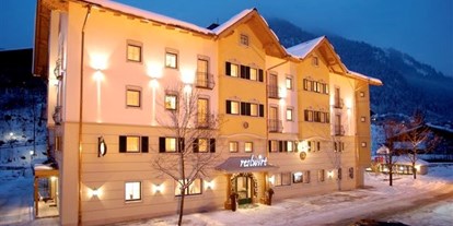 Hotels an der Piste - Sauna - Snow Space Salzburg - Flachau - Wagrain - St. Johann - Haupthaus Reslwirt - Familienresort Reslwirt ****