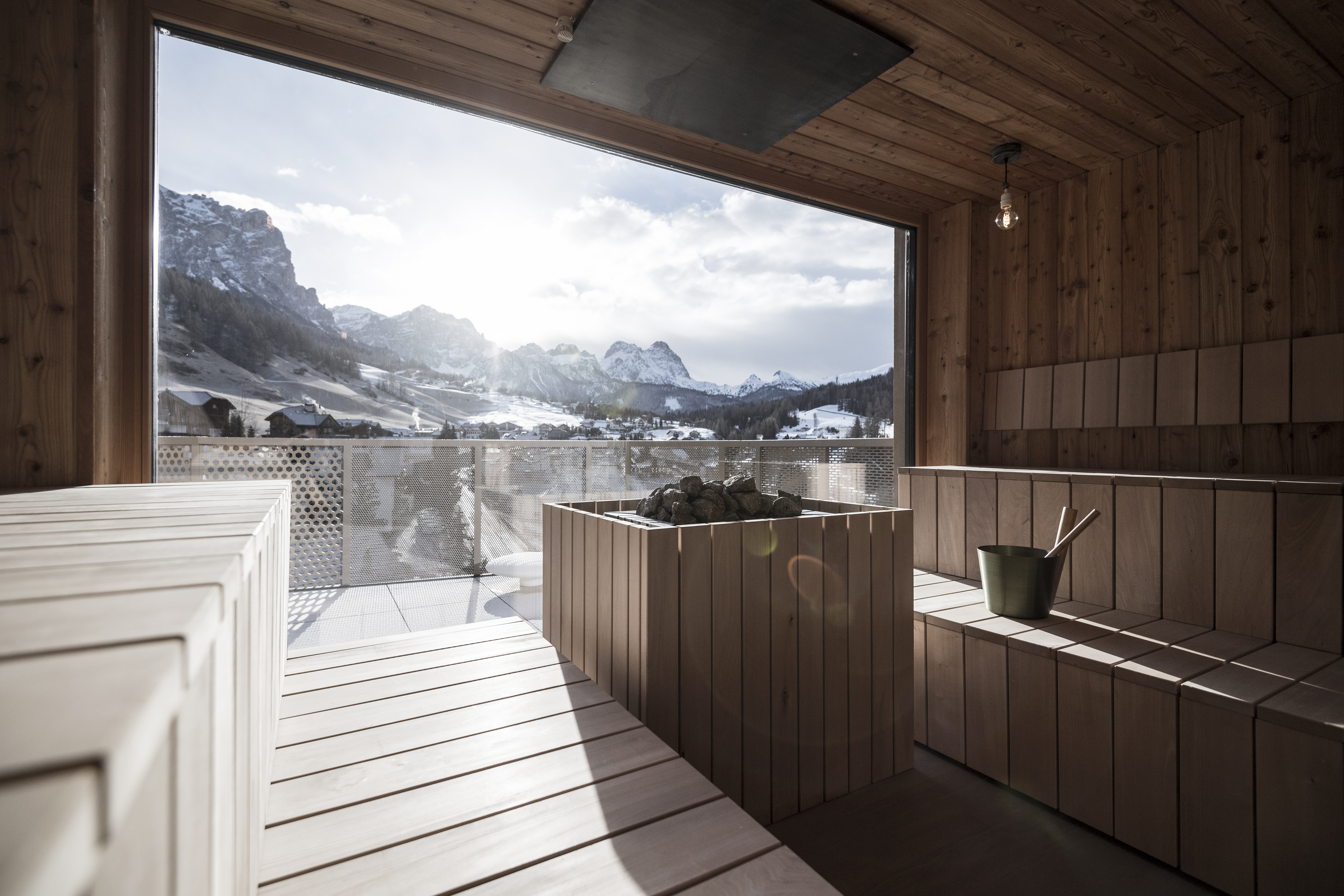 Skihotel - Spa mit Bergblick - Hotel Tofana Explorer's Home