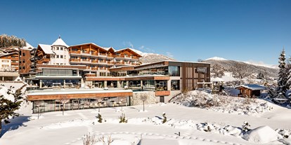 Hotels an der Piste - geführte Skitouren - Südtirol - Hotel Sonnenberg - Hotel Sonnenberg - Alpine Spa Resort