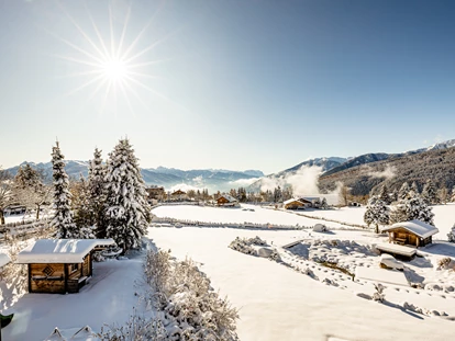 Hotels an der Piste - Hotel-Schwerpunkt: Skifahren & Familie - Wolkenstein/Gröden Südtirol - Hotel Sonnenberg panorama view - Hotel Sonnenberg - Alpine Spa Resort