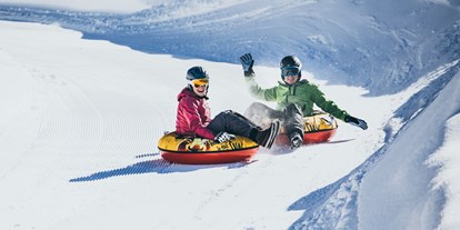 Hotels an der Piste - Après Ski im Skigebiet: Schirmbar - Finkenberg - Zillertal Arena