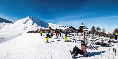 Hotels an der Piste - Après Ski im Skigebiet: Schirmbar - Dorfgastein - Gamskogelhütte - Skigebiet Zauchensee/Flachauwinkl