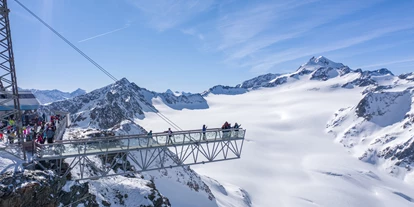 Hotels an der Piste - Après Ski im Skigebiet: Schirmbar - Tiroler Oberland - Sölden Felssteg Tiefenbach - Skigebiet Sölden