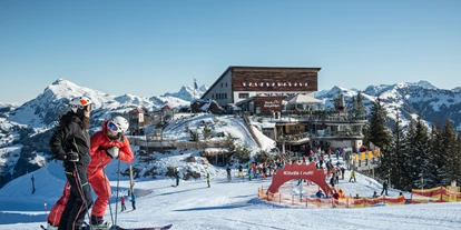 Hotels an der Piste - Skiverleih bei Talstation - Tirol - Herzlich Willkommen am Hahnenkamm - Skigebiet KitzSki Kitzbühel/Kirchberg