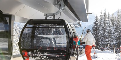 Hotels an der Piste - Après Ski im Skigebiet: Schirmbar - Skiarena Berwang - Zugspitz Arena