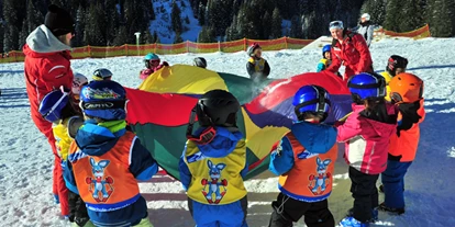 Hotels an der Piste - Skiverleih bei Talstation - Riefensberg - Skischulspaß für Kinder - Skigebiet Damüls-Mellau
