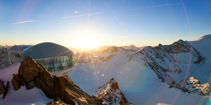 Hotels an der Piste - Après Ski im Skigebiet: Schirmbar - Skigebiet Pitztaler Gletscher & Rifflsee
