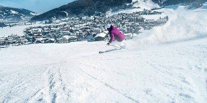 Hotels an der Piste - Après Ski im Skigebiet: Open-Air-Disco - Österreich - Skigebiet Kitzsteinhorn/Maiskogel - Kaprun
