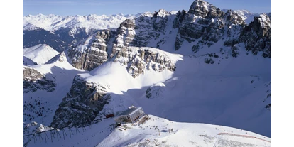 Hotels an der Piste - Skiverleih bei Talstation - Tiroler Oberland - Das Hoadl Haus inmitten der Kalkkögel - Skigebiet Axamer Lizum