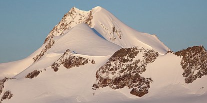 Hotels an der Piste - Kinder- / Übungshang - Gurgl - Wildspitze 3774 m - der höchste Berg Nordtirols - Skigebiet Vent