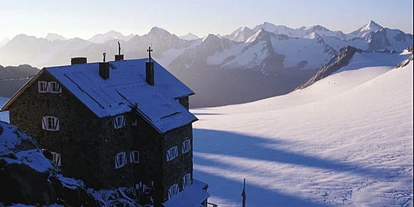 Hotels an der Piste - Skiverleih bei Talstation - Tiroler Oberland - Brandenburger Haus - das Gletscherschloß - Skigebiet Vent