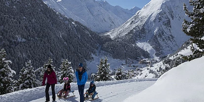 Hotels an der Piste - Kinder- / Übungshang - Tiroler Oberland - Rodelweg - 5 km, zu Fuß oder mit dem Doppelsessellift erreichbar - Skigebiet Vent